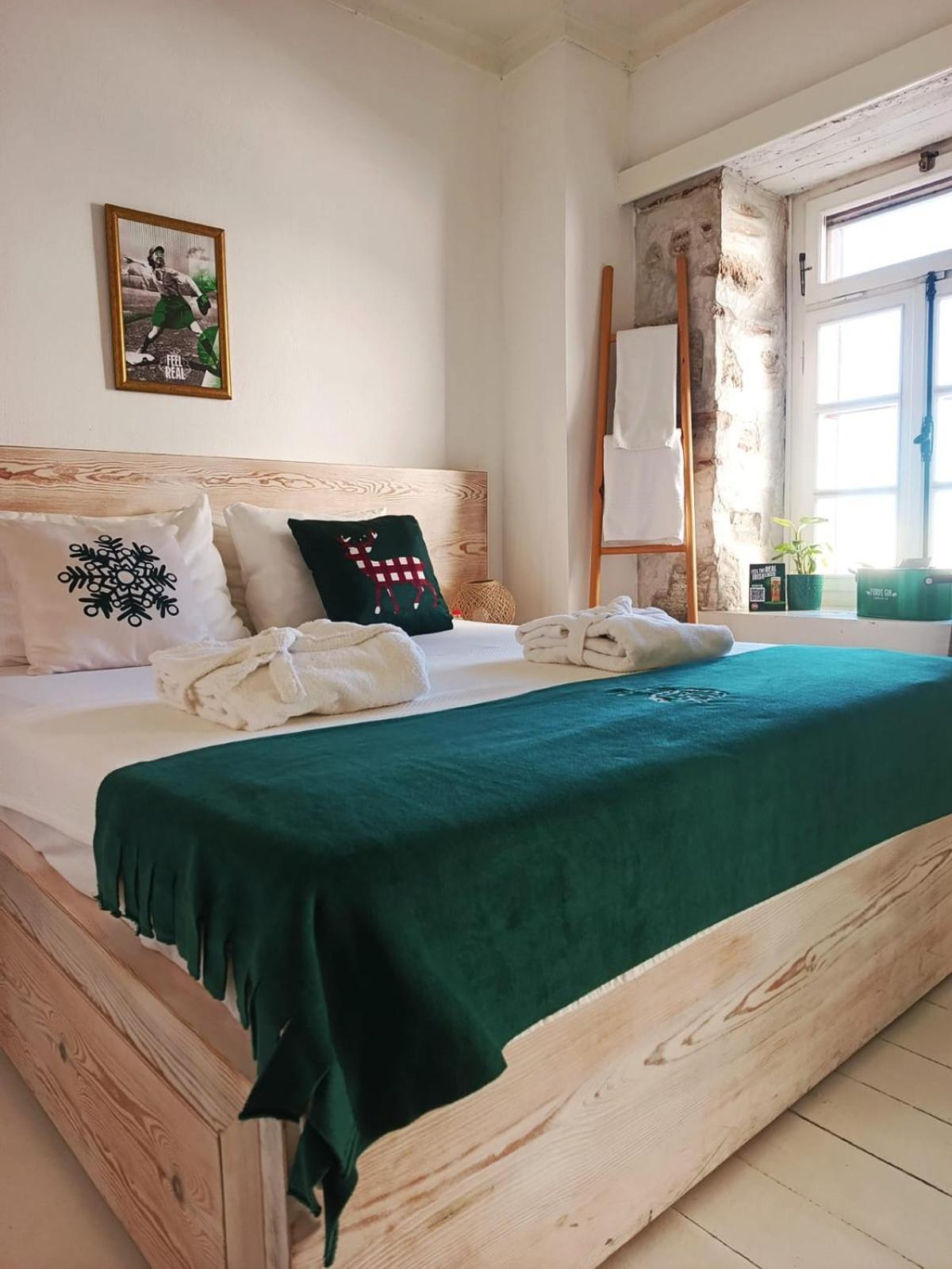 Berlin'S Guest House Urla Luaran gambar
